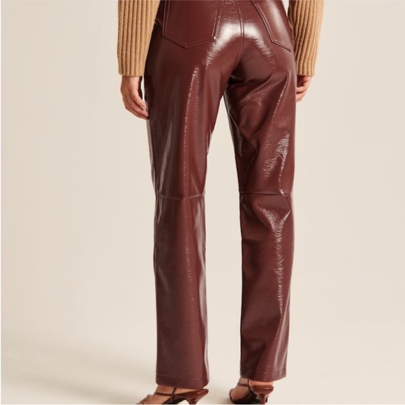 NWT Abercrombie Curve Love Patent Leather 90s Straight Pants Size 33 - Picture 2 of 7